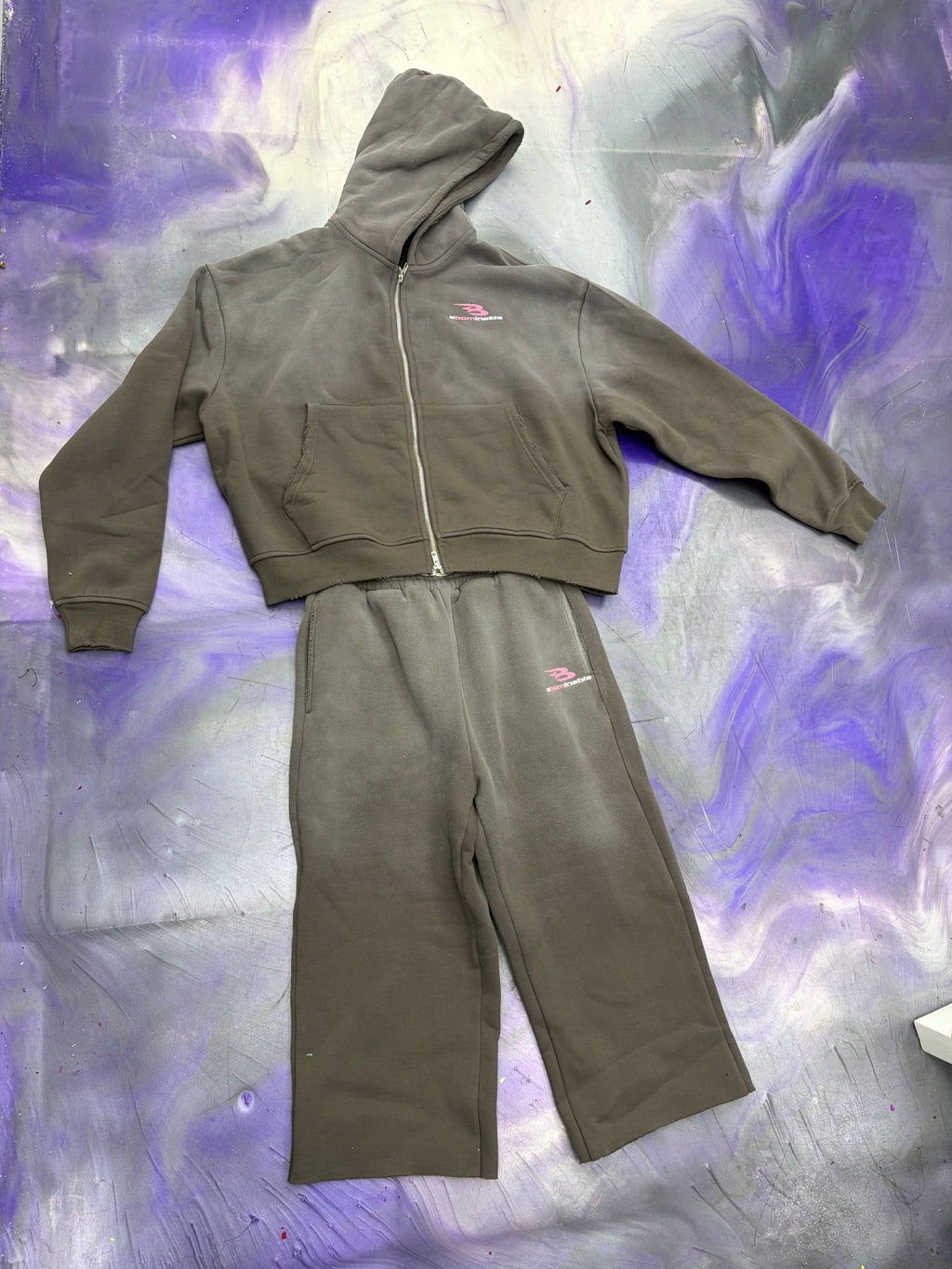 GREY PINK BOM